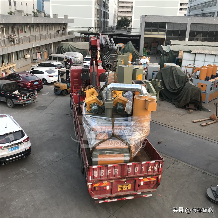 钢结构除锈工艺双面式抛丸机效率高不止一点点