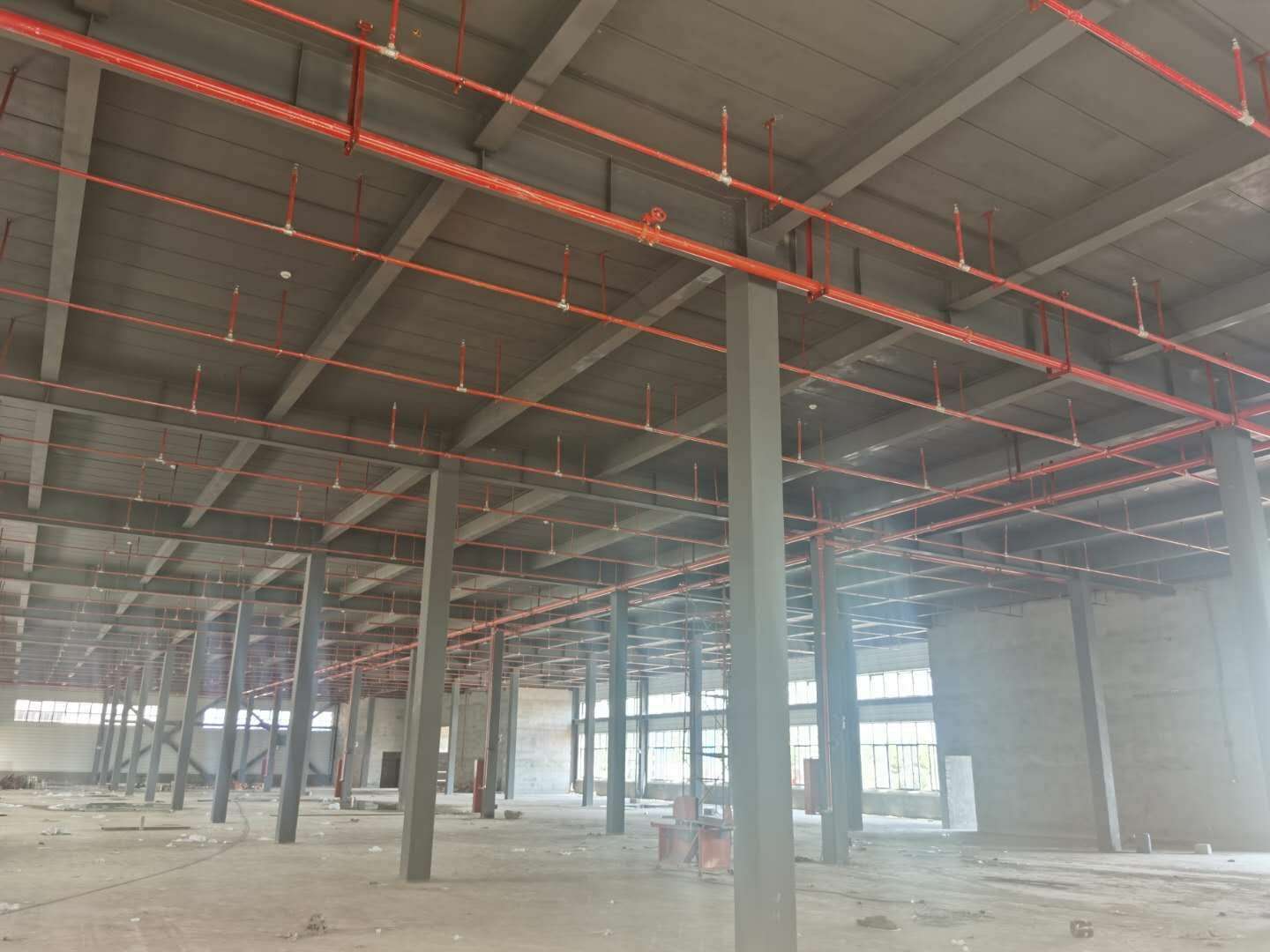 有凤岗塘厦钢厂房出售吗_钢结构厂房图_广西南宁银双轻凭钢活动厂房