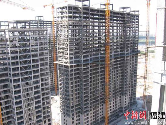 板式结构和塔式结构造价_钢构厂房造价_二层钢结构厂房造价