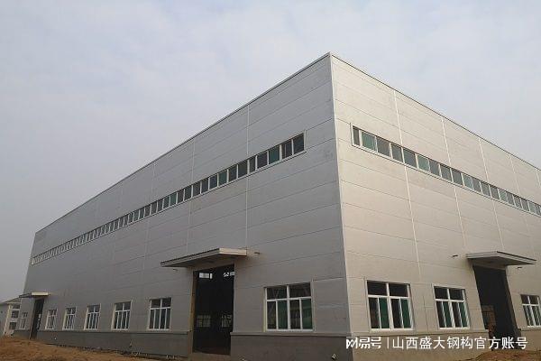 广西南宁银双轻凭钢活动厂房_钢架结构厂房图_钢结构厂房基础图