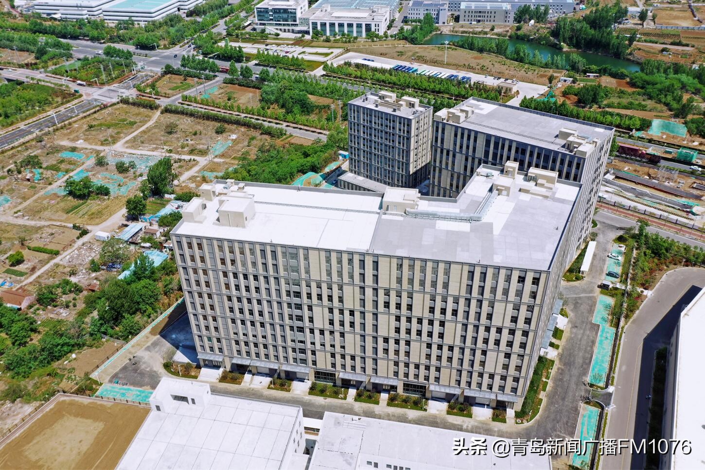 青岛自贸片区·中德生态园首个“工业上楼”项目竣工