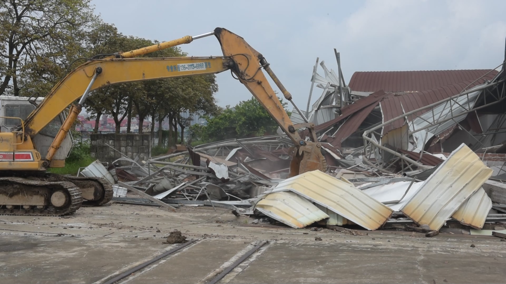 广州市厂房拆除回收_西安厂房拆除回收_回收钢结构厂房拆除