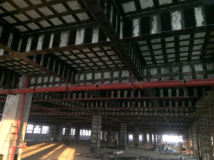 钢结构厂房加固_厂房楼板加固费用_碳纤维加固粘钢加固