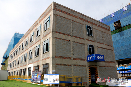 广西南宁银双轻凭钢活动厂房_轻钢厂房含钢量_门式钢结构厂房