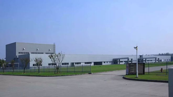 厂房钢大门j64图集_30米高钢结构厂房_钢构构厂房加工